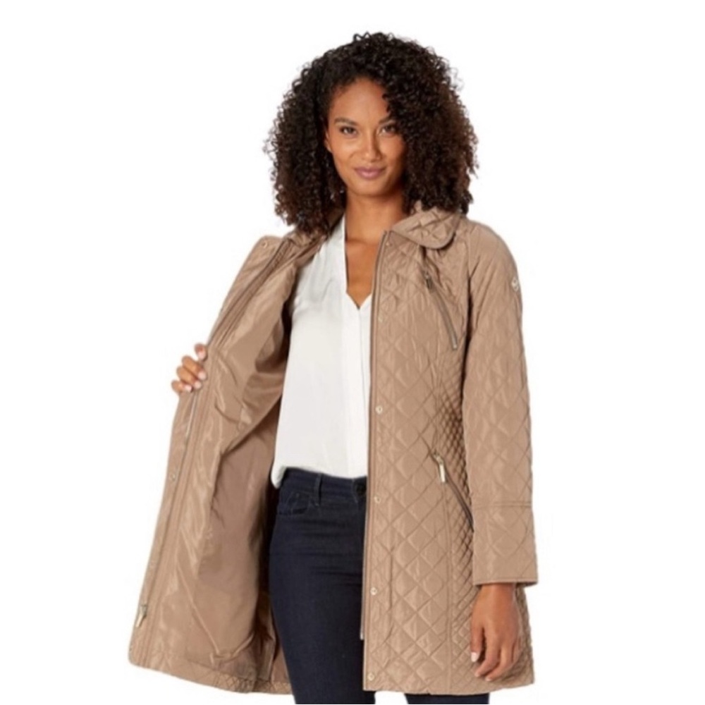 Michael Kors Quilt Jacket Coat Belted Snap Front 
Size XL